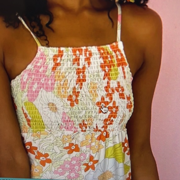 Adorable printed midi smocked dress - Picture 2 of 6